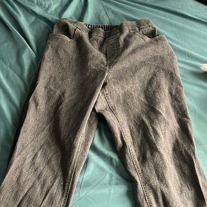 It’s a gray White Stag size M jeans